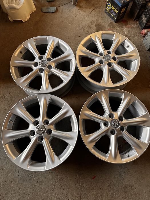 Лексус диск на 18