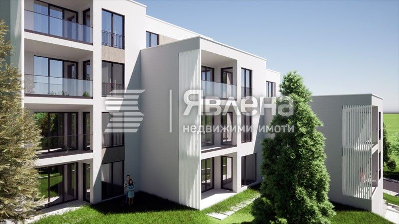 Продава се Тристаен апартамент в Варна, Бриз - 170 кв.м за 1500 €/кв.м - Снимка #2