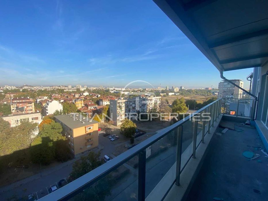 Продава се Тристаен апартамент в Пловдив, Съдийски - 103 кв.м за 1405 €/кв.м - Снимка #8