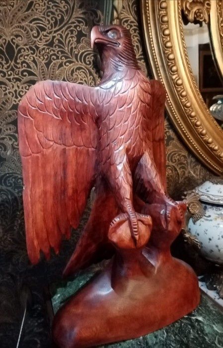 Set sculpturi vulturi din lemn masiv