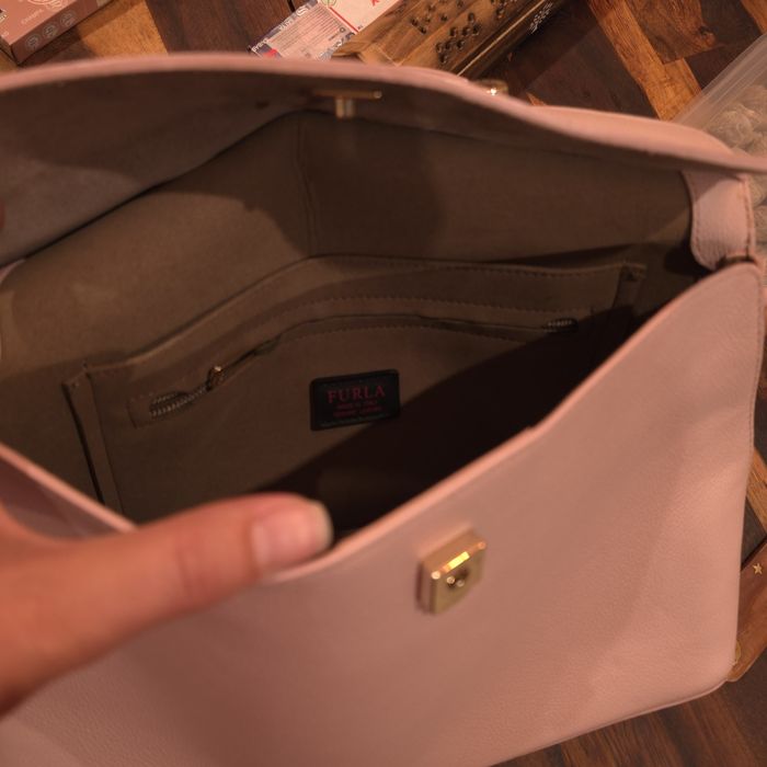 Furla дамска оригинал.