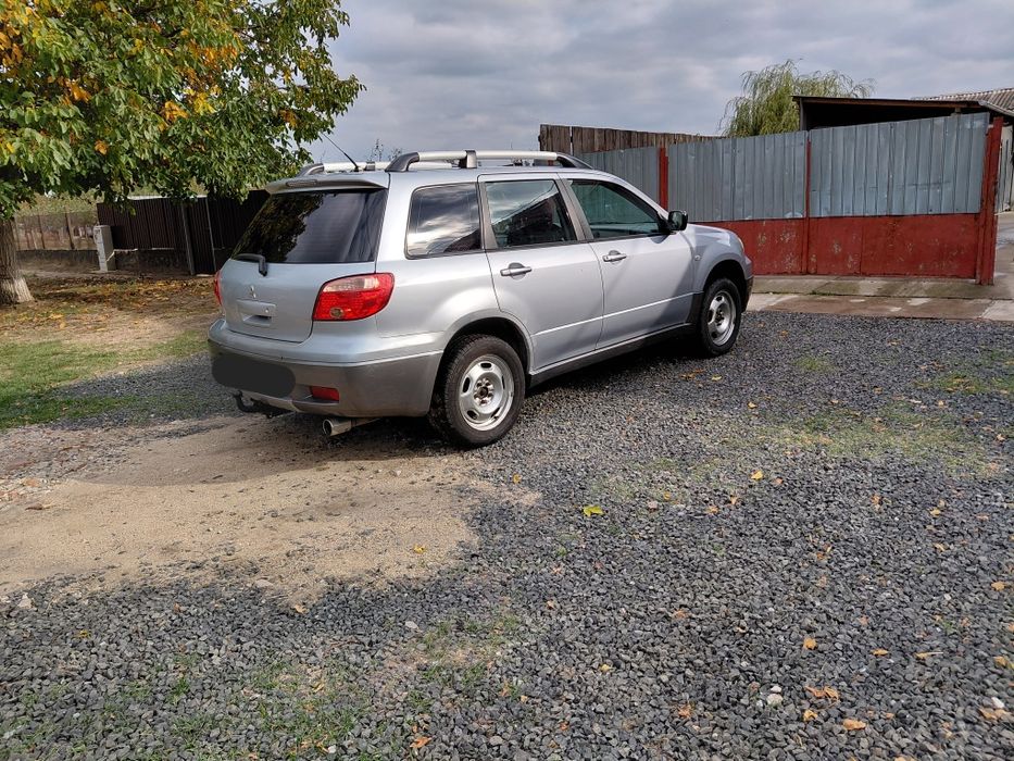 Mitsubishi Outlander 2005