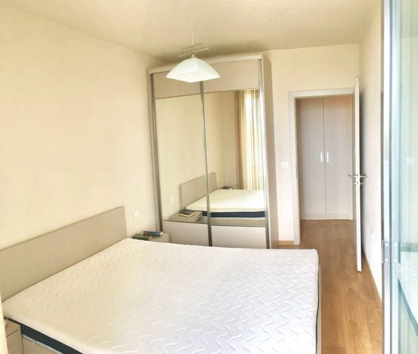 Дава се под наем Двустаен апартамент в София, Обеля 2 - 74 кв.м за 647.19 € - Снимка #3