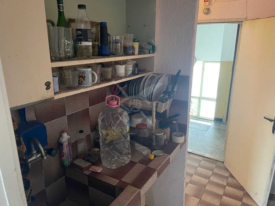 Продава се Двустаен апартамент в Бургас, Меден рудник - зона А - 45 кв.м за 1445 €/кв.м - Снимка #2