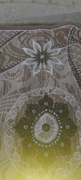 Продаётся палас размер 159×200