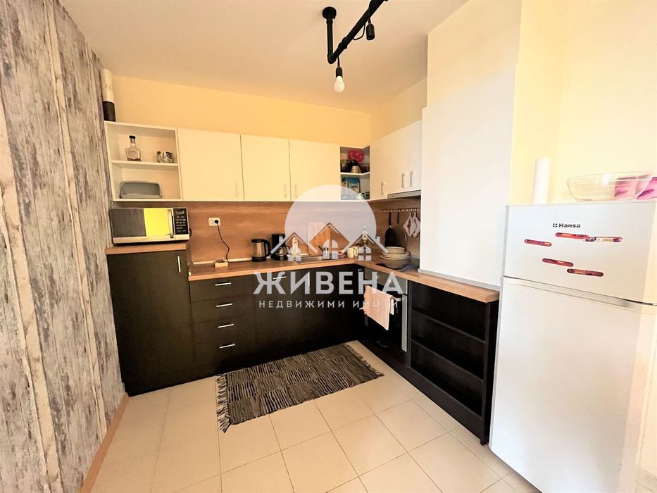 Продава се Четиристаен апартамент в к.к. Св.Св. Константин и Елена - 184 кв.м за 1903 €/кв.м - Снимка #1