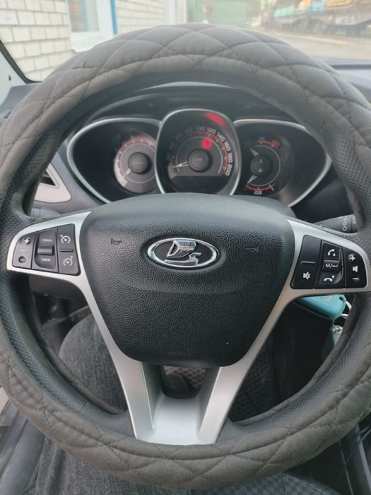 Продам ладу Веста 2018 г