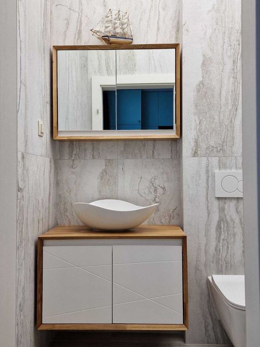 Мебели за Баня . Шкаф за Баня