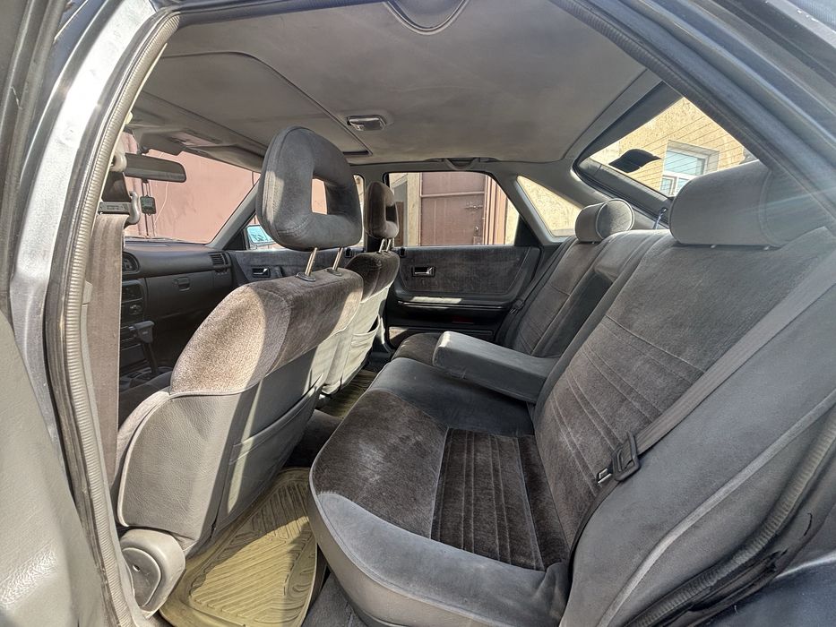 Мазда 626  автомат на полном ходу