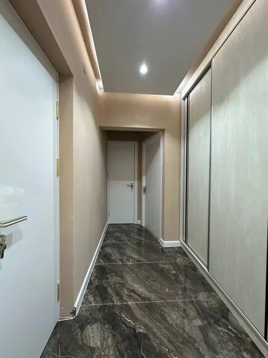 Ц2 Центр Лакатся Идеально Евро Ремонт 2 ком/4/9 Арендатор Есть 700$
