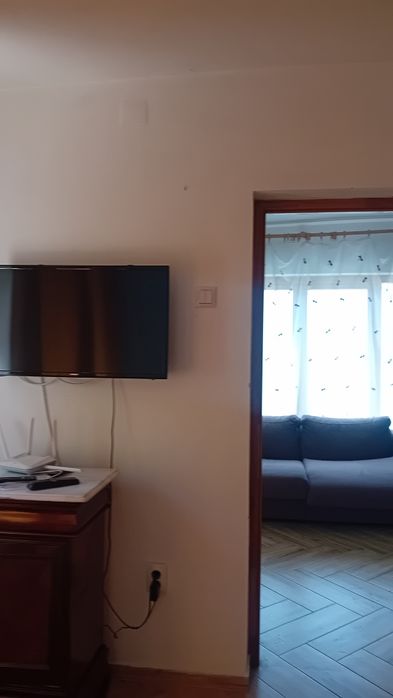 Campina ,Prahova ,vind casa spațioasă, zona frumoasa ,aproape de centru