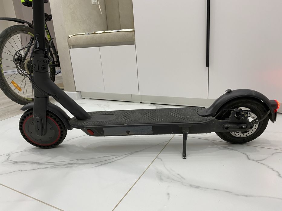 Продам xiaomi mi pro 2
