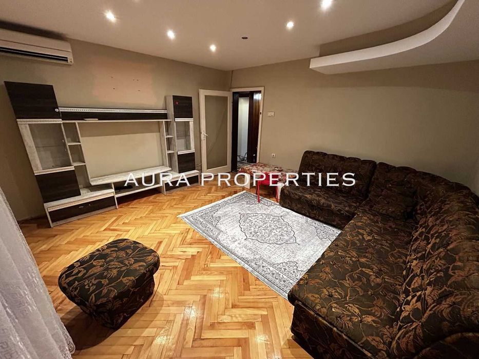 Дава се под наем Двустаен апартамент в Разград, Лудогорие - 72 кв.м за 255 € - Снимка #1