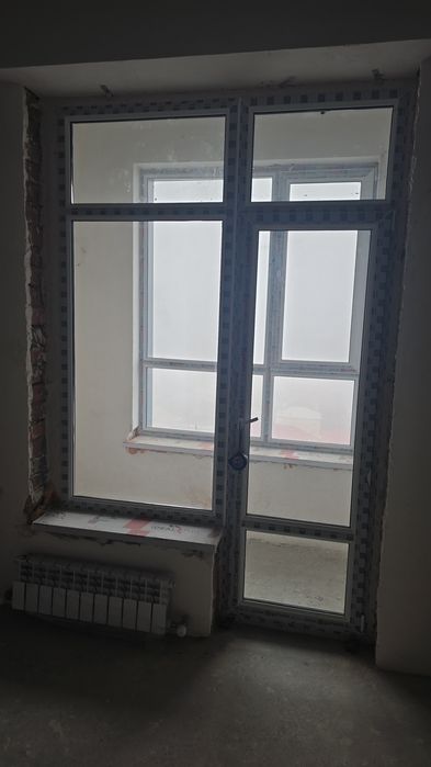 Пластиковое окно и дверь