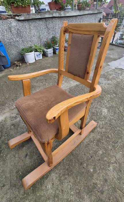 Люлеещ стол/кресло масив