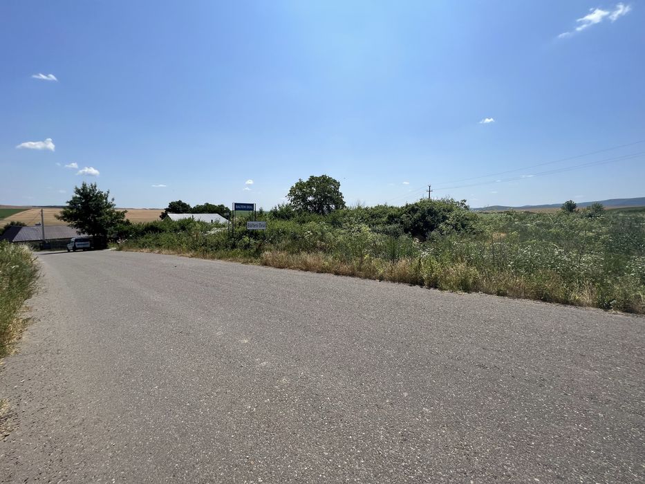Teren 5100 mp Balteni Deal Vaslui Intravilan si Extravilan Cadastru