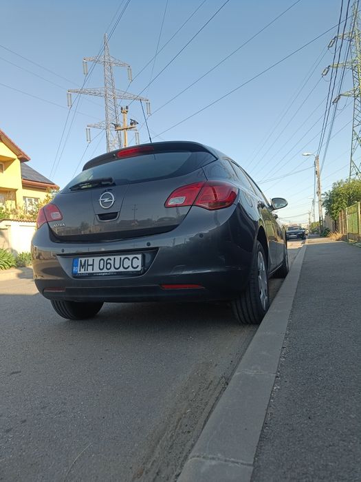 Vand Opel Astra J 2012