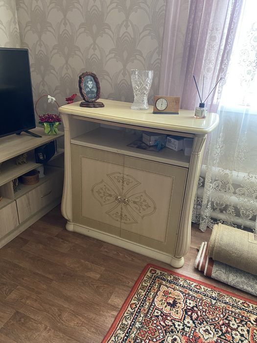 Продам мебель в спальню