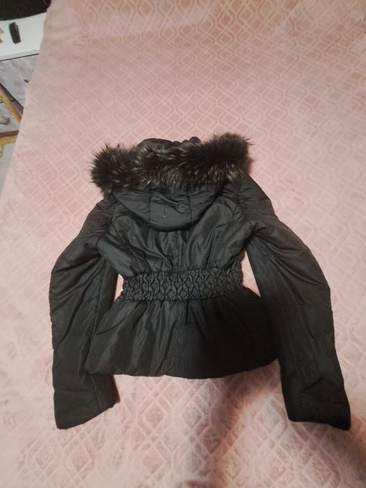 Яке  за момиче  размер  М-BershkaRoberta Biagi