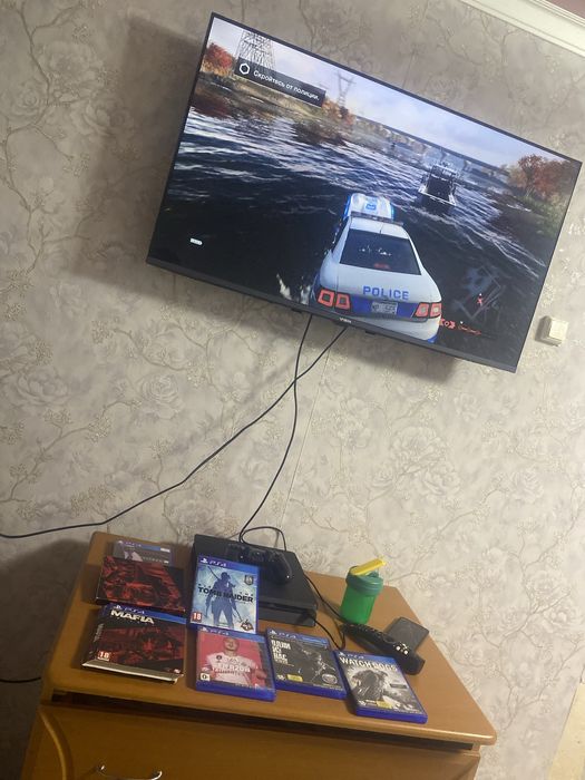 Продам пс4 отиличом сост