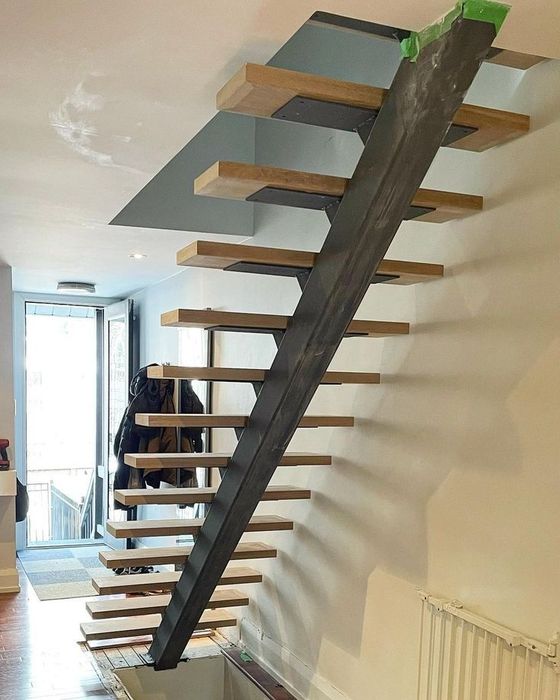 Лестницы на заказ.