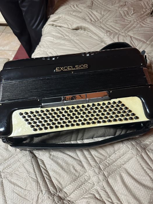 Акордеон 120 баса excel sior