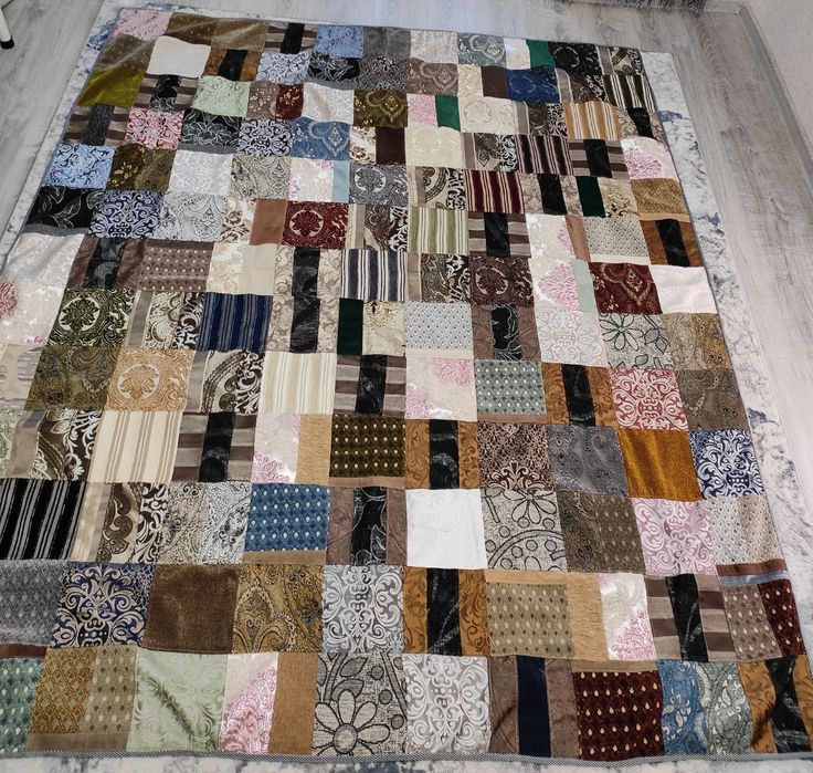 Покрывала в стиле пэчворк на подкладе.Ткани Турецкие.р 1,90*2,20.НОВЫЕ