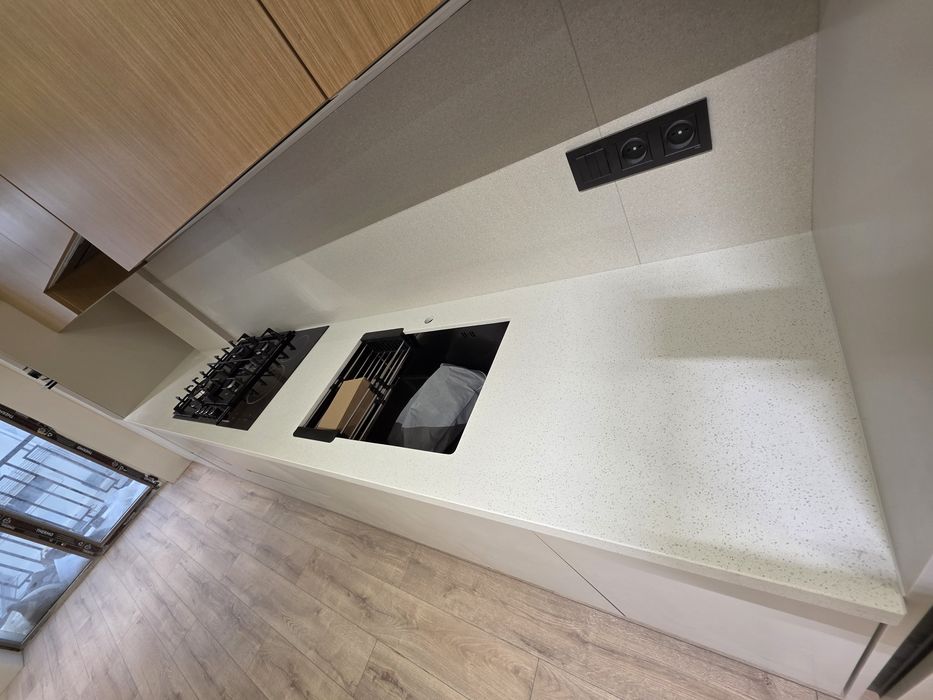 Столешницы из кварцевый камен