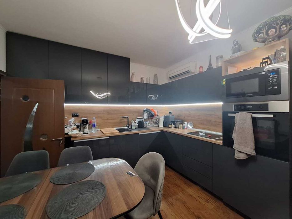 Продава се Многостаен апартамент в Пловдив, Тракия - 86 кв.м за 966 €/кв.м - Снимка #2