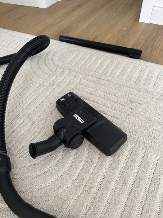 Karcher пылесос хорошее сост