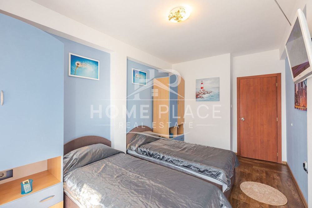 Дава се под наем Четиристаен апартамент в Варна, Център - 150 кв.м за 1200 € - Снимка #8