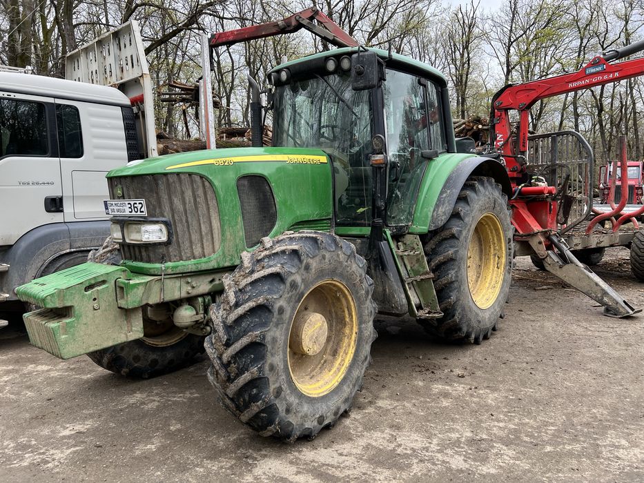 Tractor John Deere 6820 135 CP