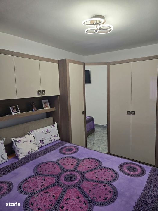 Apartament 4 camere, etaj 3/4, Micro 16
