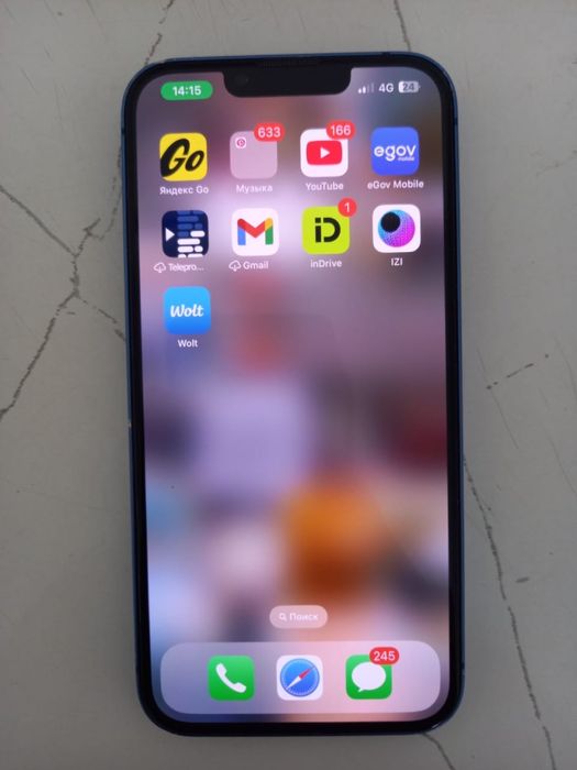 Продаю айфон 13 128г