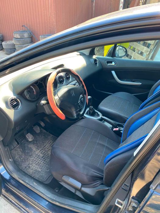 Piese  PEUGEOT 308  1.4 benzina din 2010 - 8rf