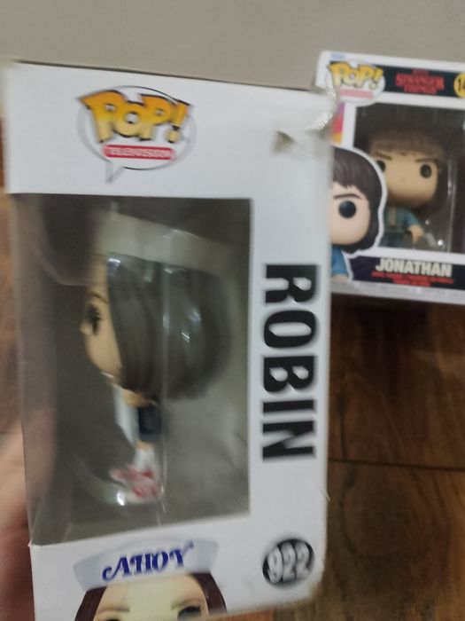 Продам fanko pop stranger things оригинал