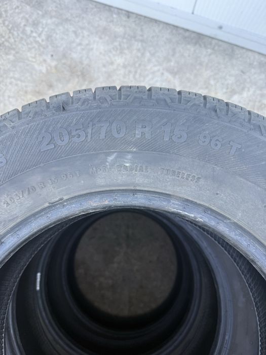 205/70 R15 Гуми