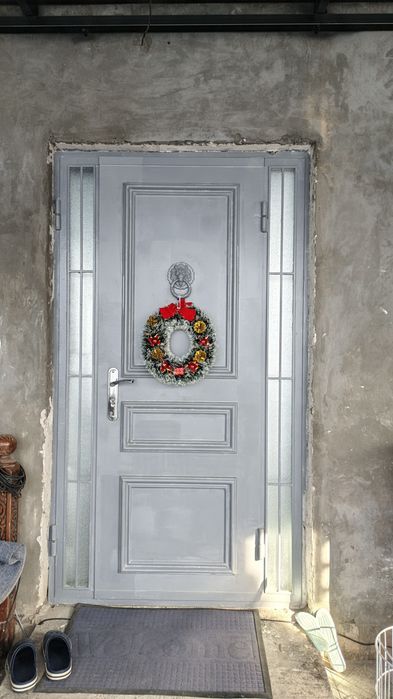 Продам дверь входная.