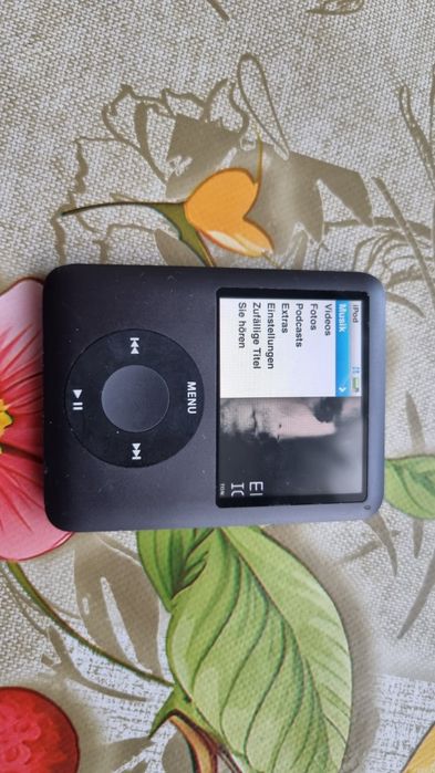 Ipod nano generatia 3 8gb Cristian • OLX.ro