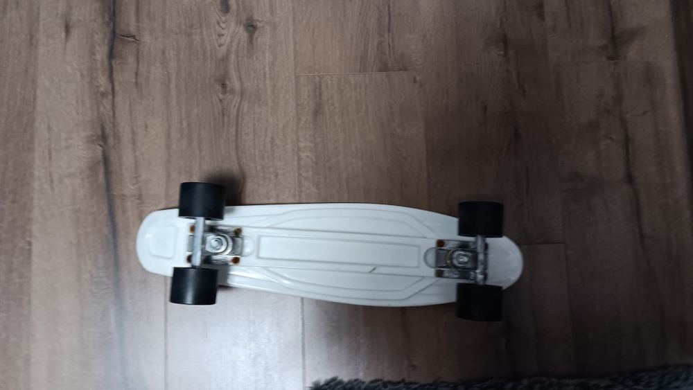 Бял пениборд в отлично състояние