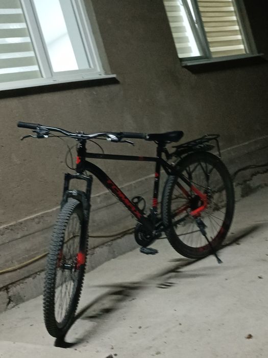 Продам велосипед Tomax