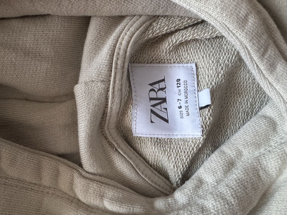 Суитшърт с качулка от Zara за момче