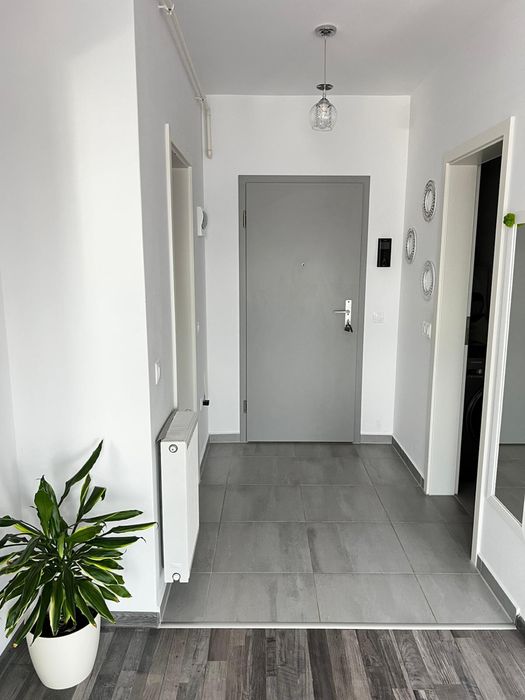 Studio cu terasa generoasa de vanzare