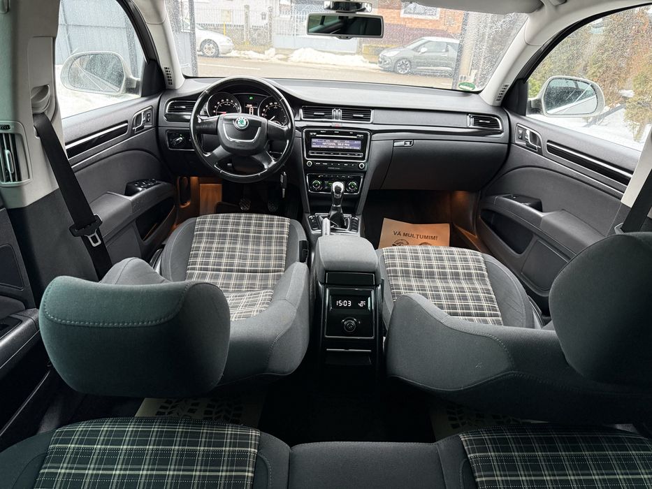 Skoda Superb Style ~ 2.0 TDI ~ An 2013 ~ Euro 5 ~Carte Service~TUW~