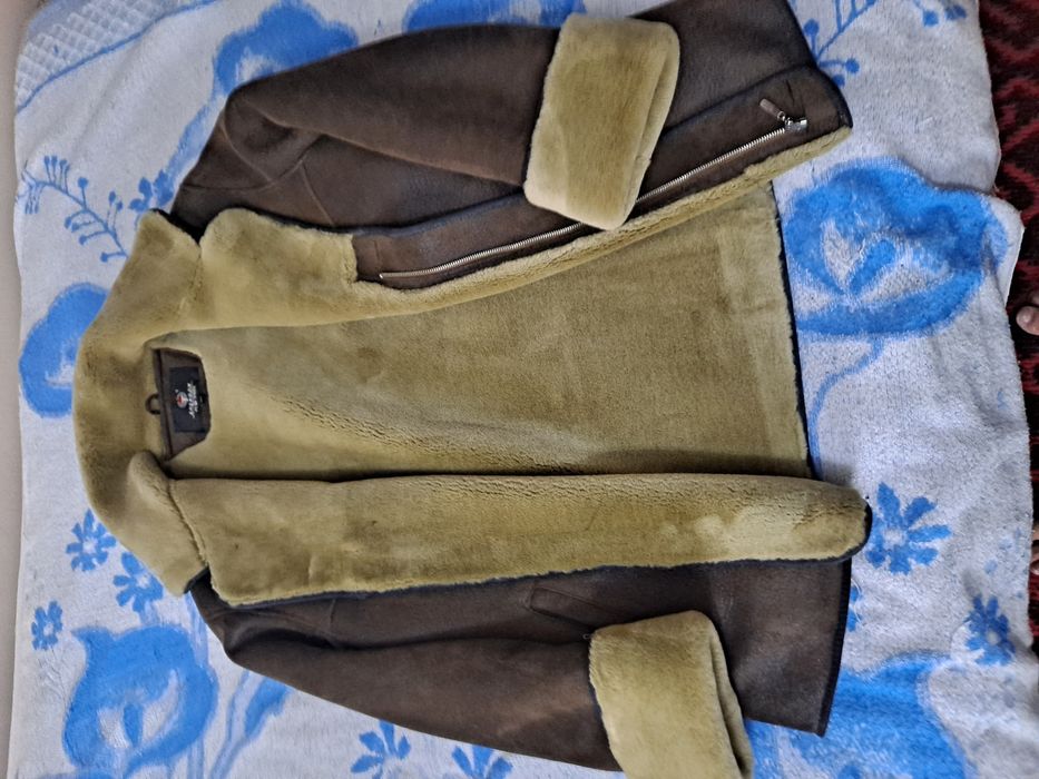 Дублёнки мужские размеры 2XL, 4XL, состояние новое.