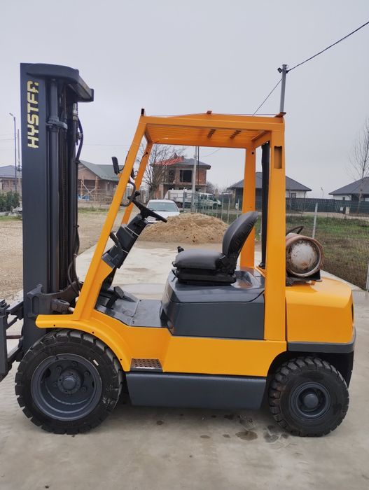 Stivuitor/Motostivuitor Ridică 2500kg Translatie