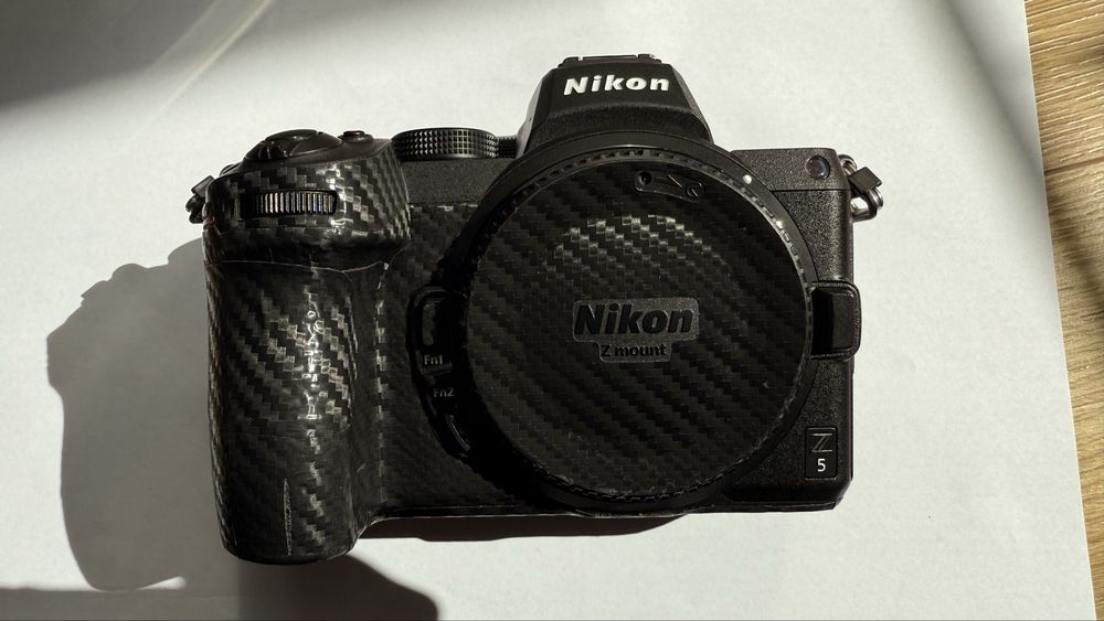 Nikon z 5 ca nou