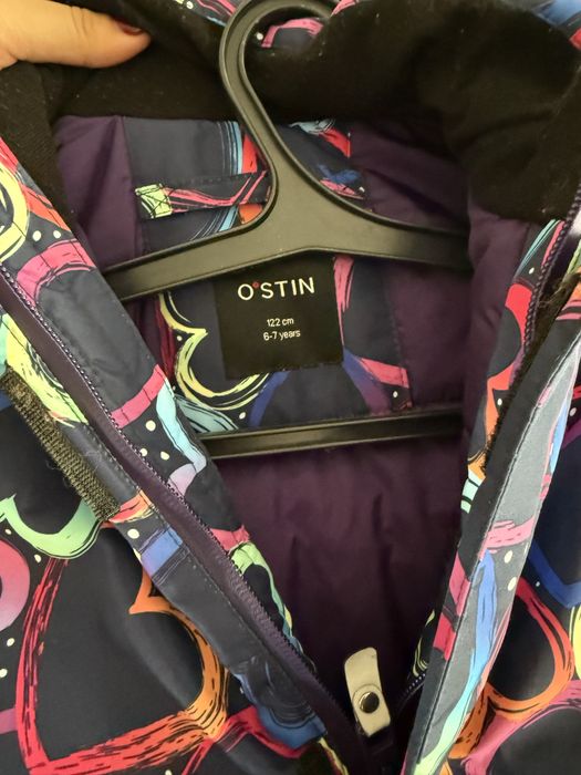 Продам комбинезон для девочки