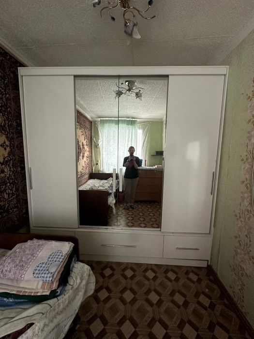 Шкаф-купе вместительный