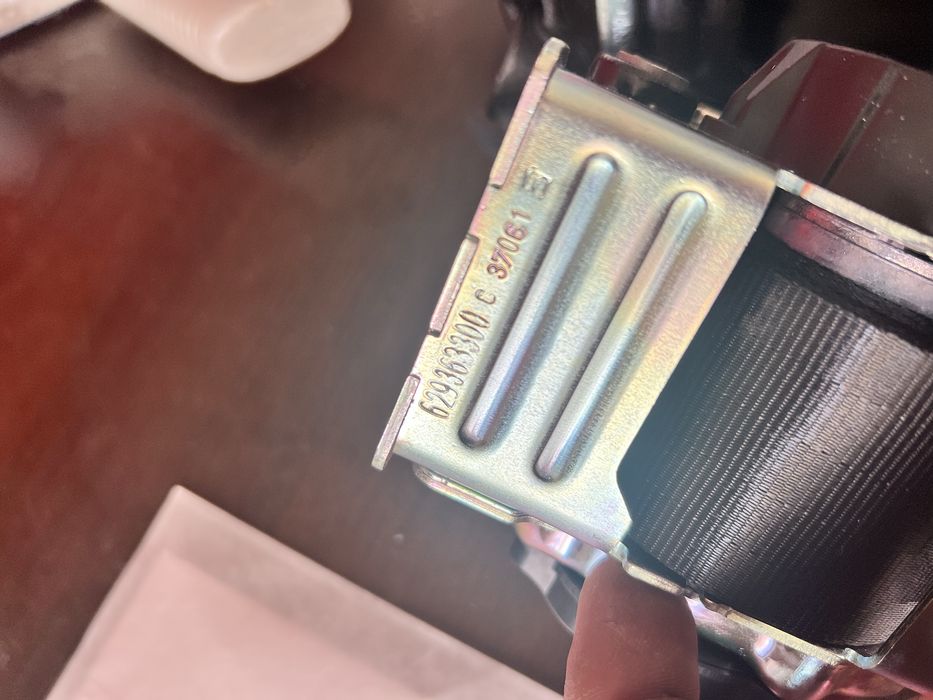 Centura spate centru  Dacia Logan 3 Clio 4 cu capsa pirotehnica